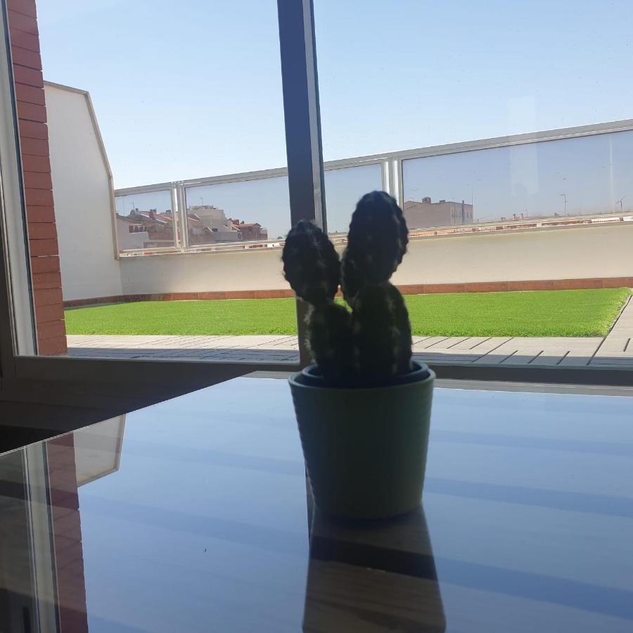Espectacular Atico De 2 Dormitorios Con Garaje Y Terraza Privada De 30 M2 Albacete Dış mekan fotoğraf